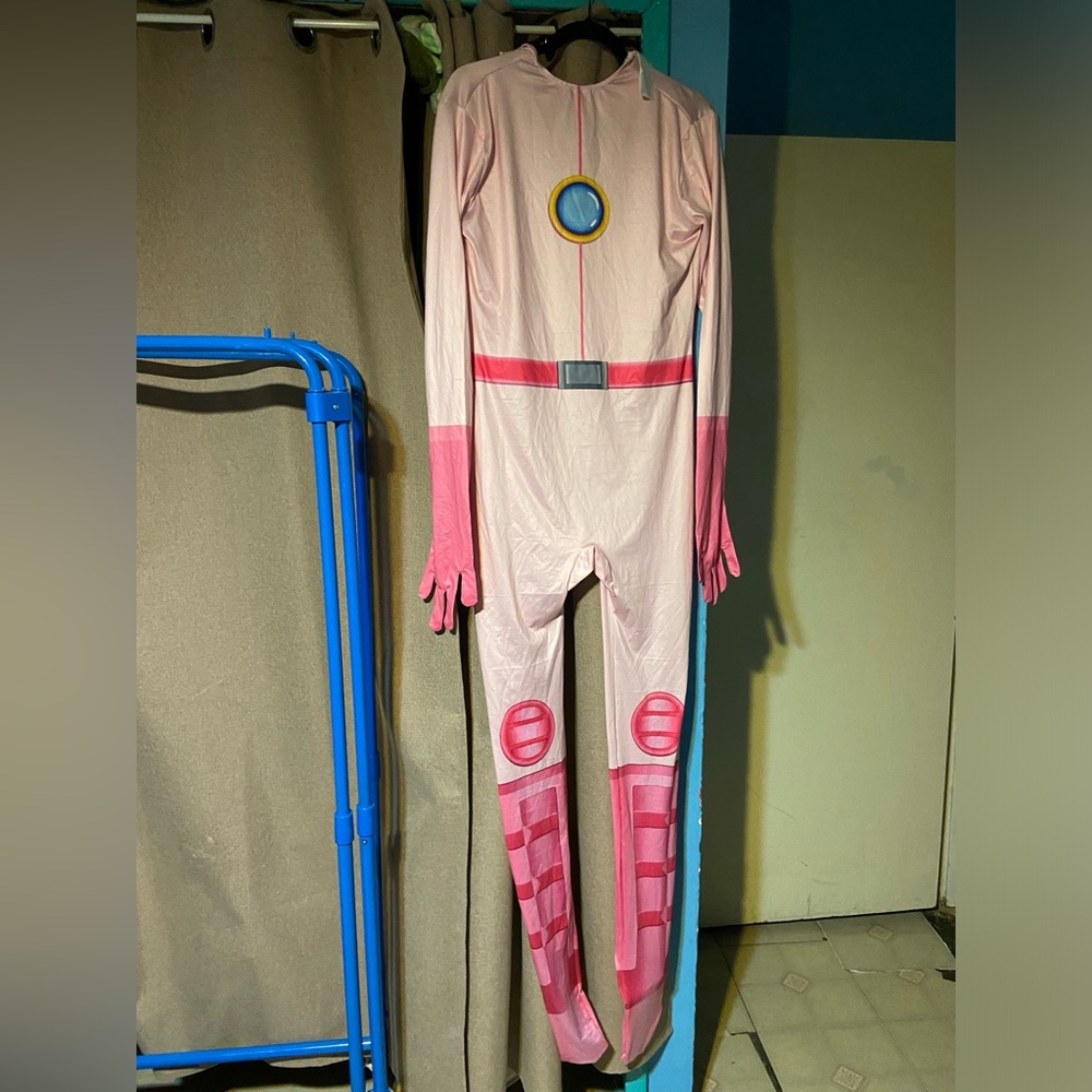 Peaches Costume